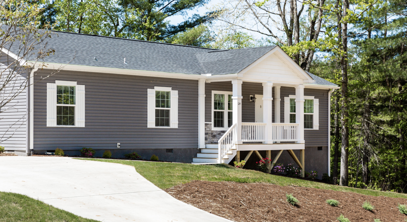 Norris manufactured home available through McCants Mobile Homes